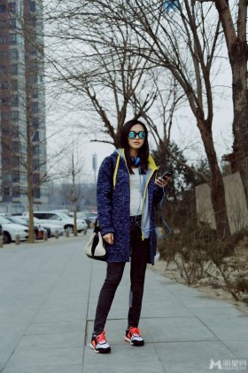 姚晨冬日潮范时尚街拍写真