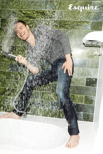 德国影视演员迈克尔·法斯宾德阳光开朗帅照