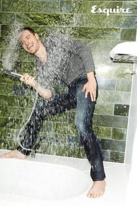 德国影视演员迈克尔·法斯宾德阳光开朗帅照