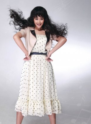 新小花旦海陆气质清新可人靓照