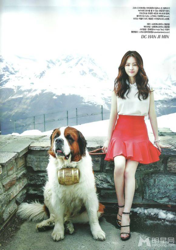 宅男女神韩志旼尽展大气柔美靓照