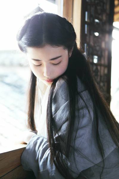 古典美女张辛苑复古时尚写真