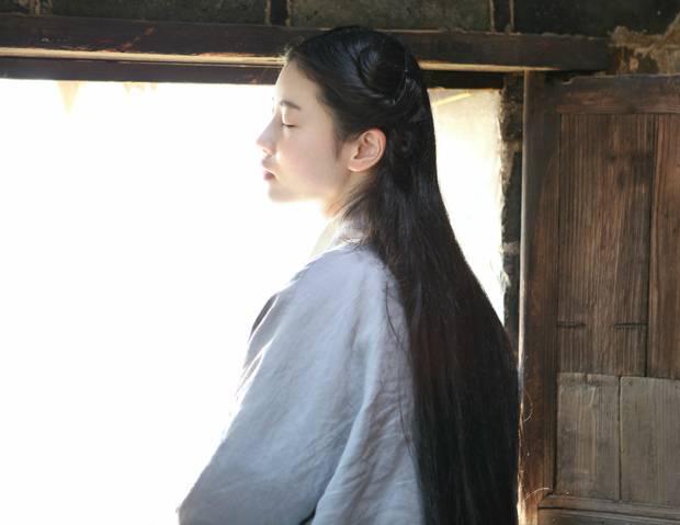 古典美女张辛苑复古时尚写真