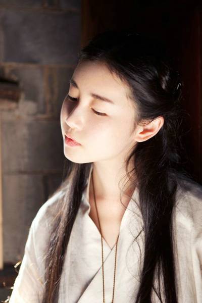 古典美女张辛苑复古时尚写真