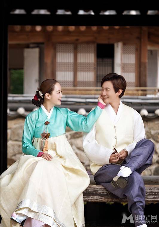 高梓淇蔡琳夫妇和服唯美婚照