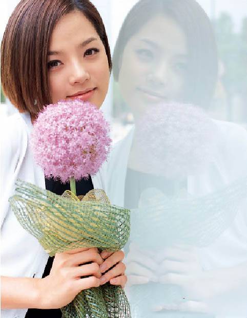 韩国女星蔡琳甜美迷人靓照