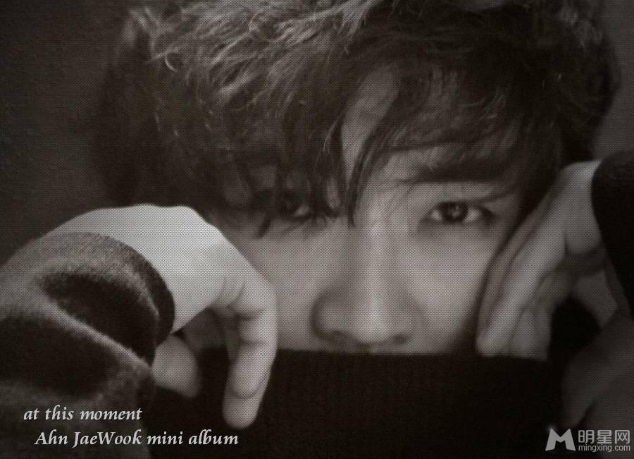 安在旭黑白风格写真 尽显熟男魅力