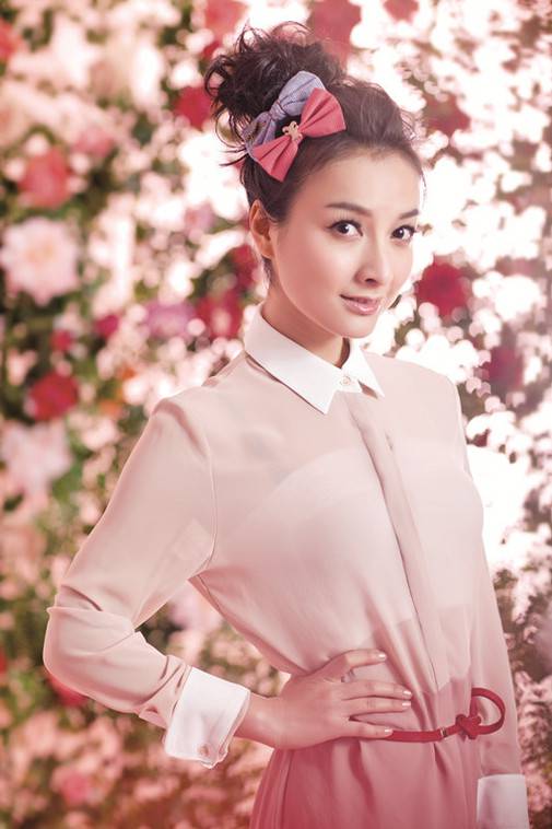 美女吴昕尽显靓丽动人气质