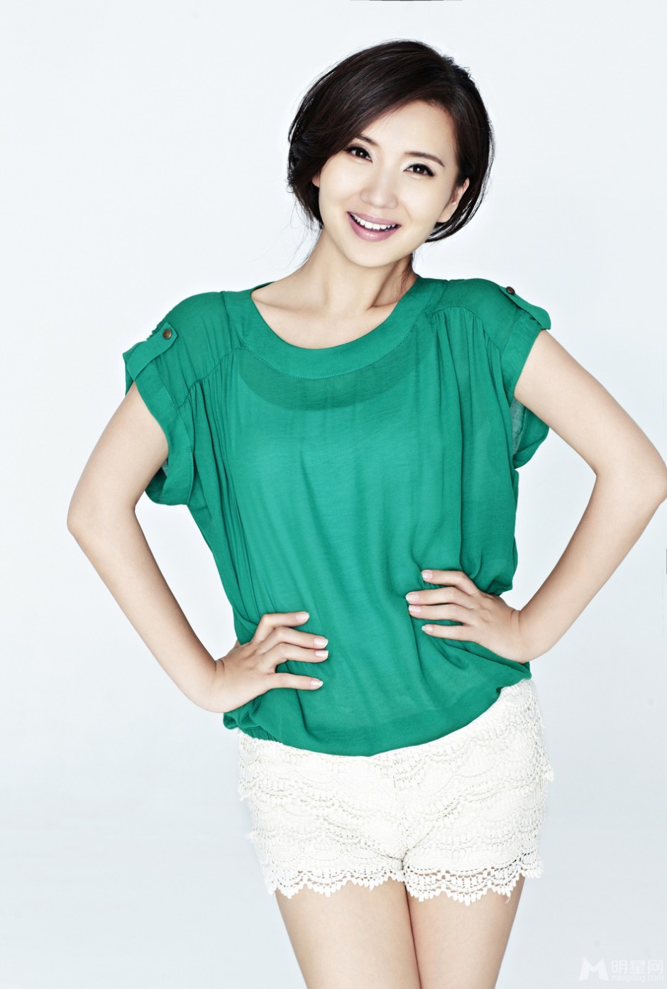 辣妈陈好优雅清新初春时尚写真