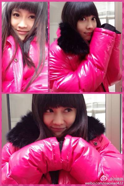 气质美女孙骁骁乖巧卖萌生活照