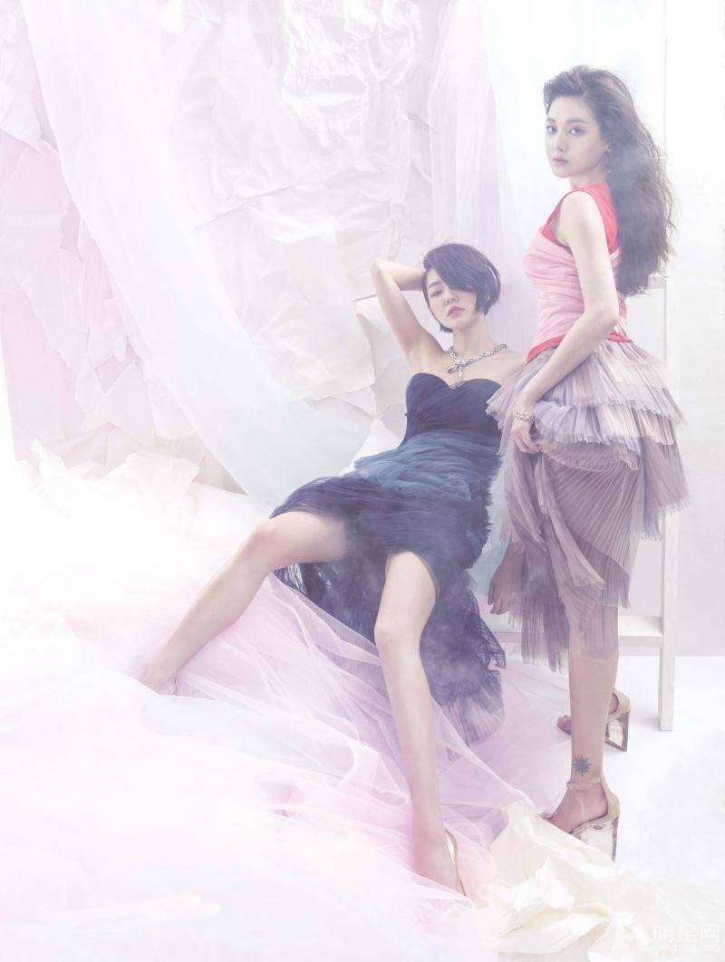 大S小S两姐妹携手拍摄梦幻唯美写真