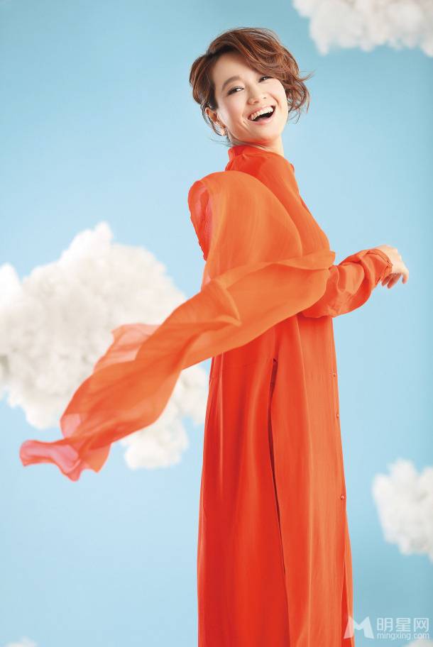 朱丹流露独特的迷人魅力写真照