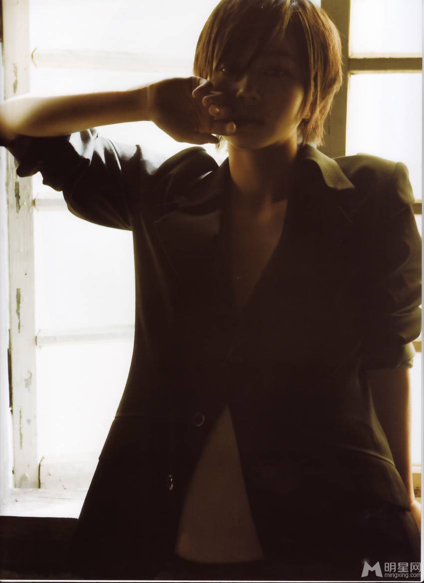 日本女演员堀北真希诱惑魅力照