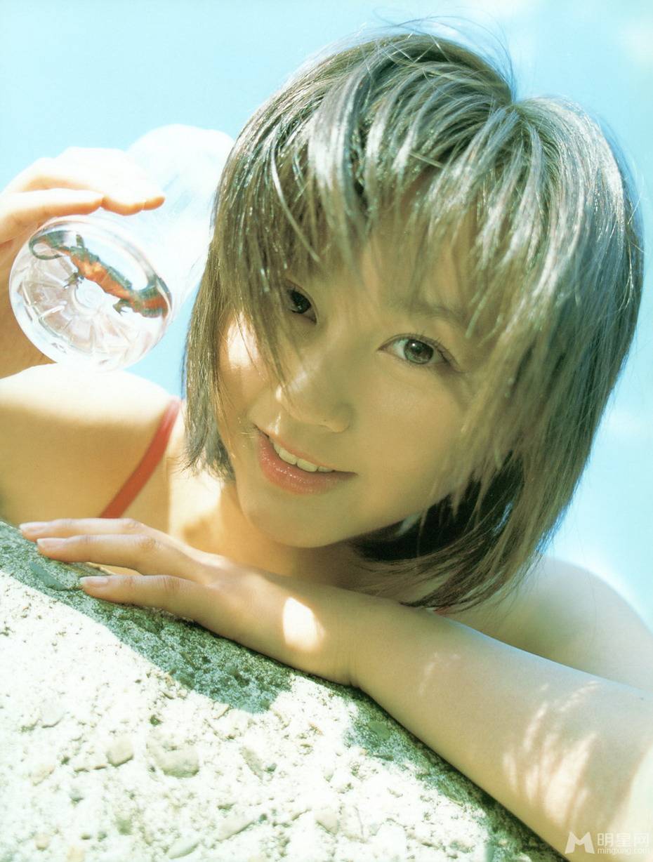 女神堀北真希夏日清新纯美写真