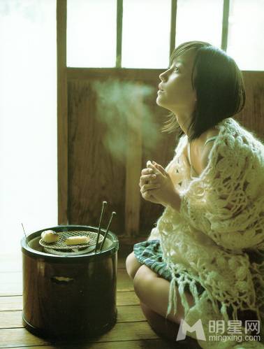 女神堀北真希夏日清新纯美写真