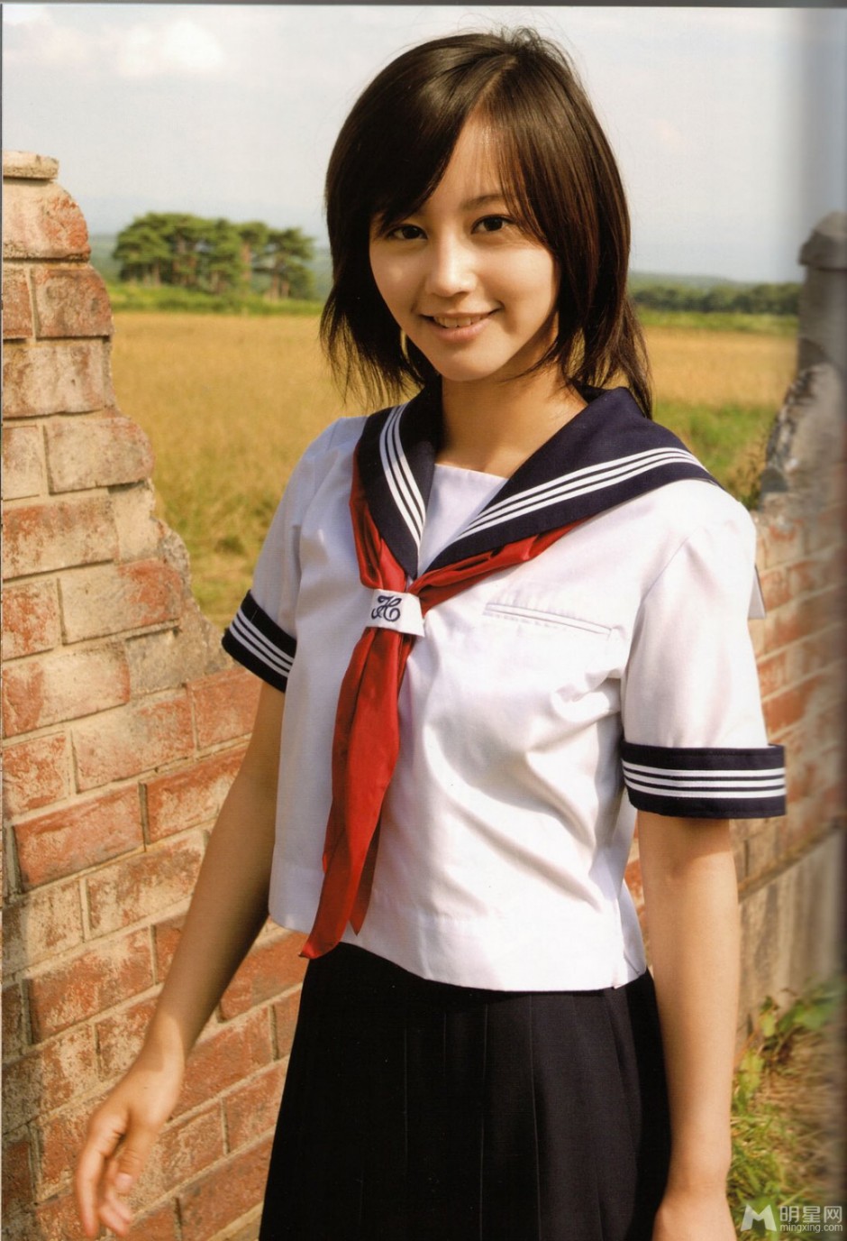 日本国民女神堀北真希甜美娇俏校服写真