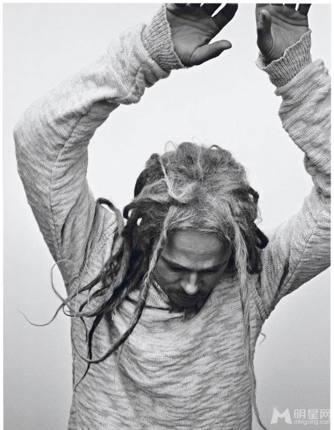 好莱坞男星布拉德·皮特散发独特魅力