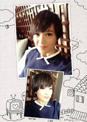 美女主持人朱丹微博自拍照