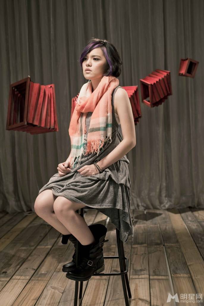 刘思涵治愈人心温暖写真照