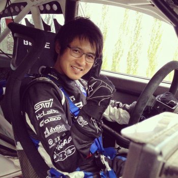 才子韩寒帅气生活照分享