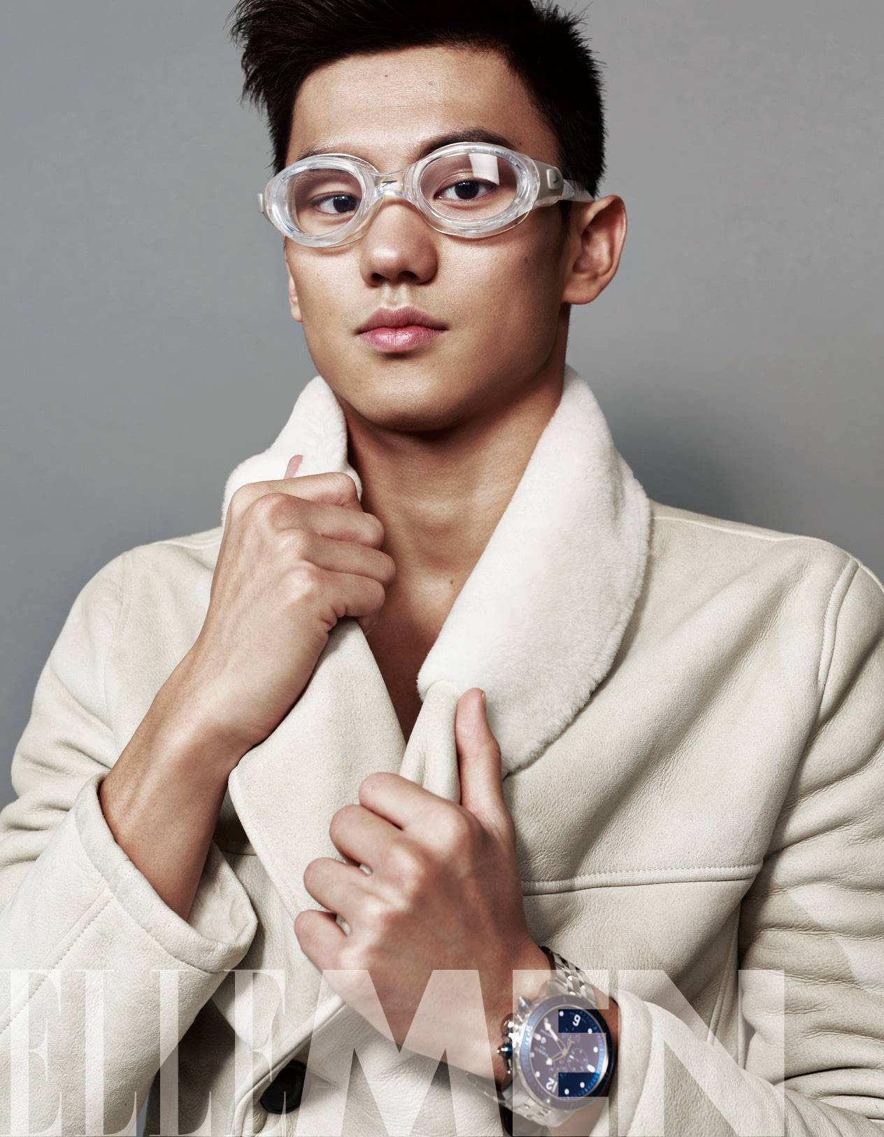 运动型男宁泽涛时尚杂志封面首秀