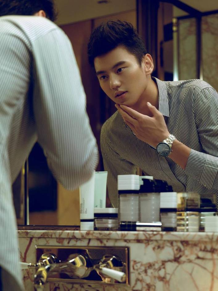 宁泽涛时尚造型迷人绅士风度