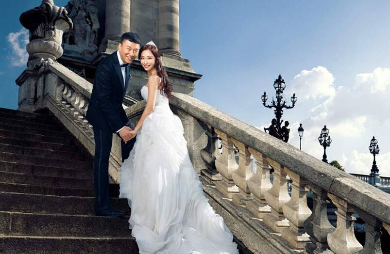 孙红雷华丽高贵个性婚纱照曝光