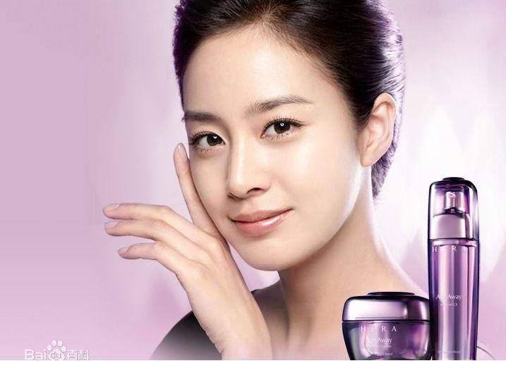 盘点广告女王金泰熙代言宣传照