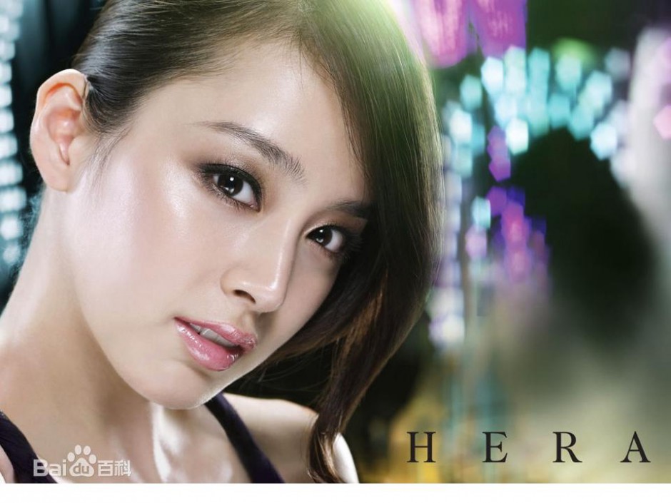 盘点广告女王金泰熙代言宣传照