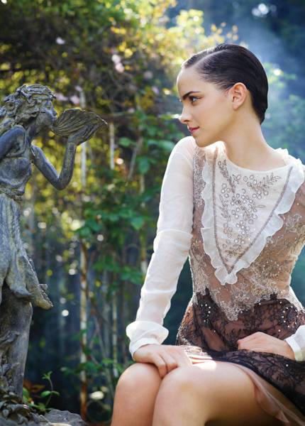 艾玛·沃特森展现青春活力气息