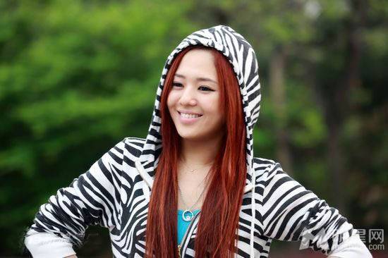 人气女优苍井空出席活动实拍美照