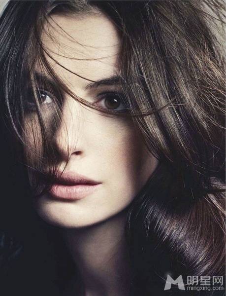 安妮·海瑟薇优雅时尚唯美靓照