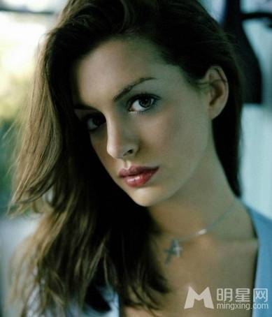 安妮·海瑟薇优雅时尚唯美靓照