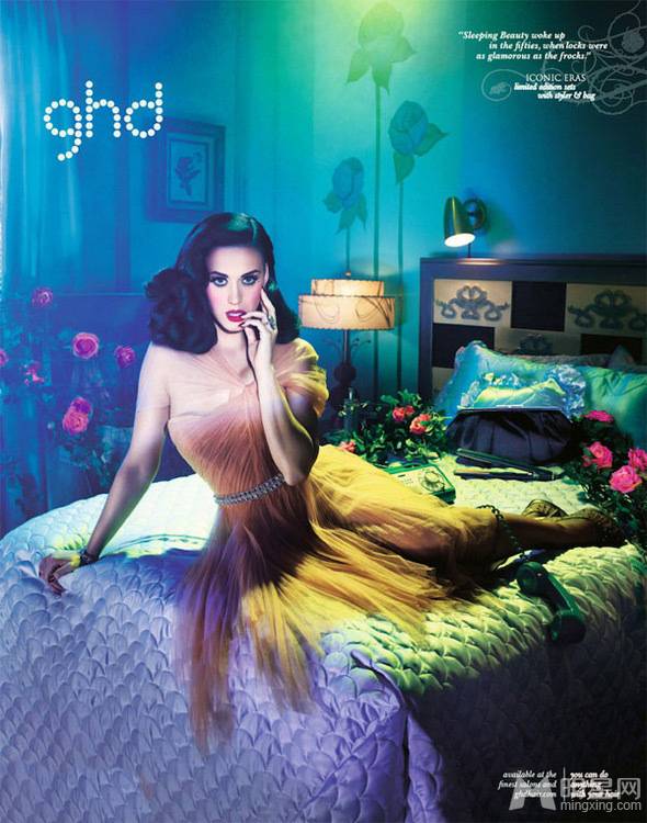 凯蒂·佩里玩转个性时尚性感美艳照