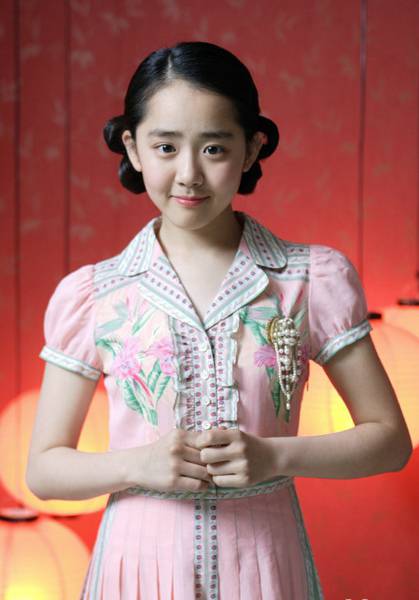 韩国女演员文瑾莹尽显邻家女孩气质