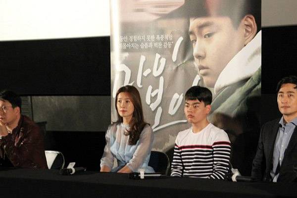 韩星李泰兰美丽动人靓照