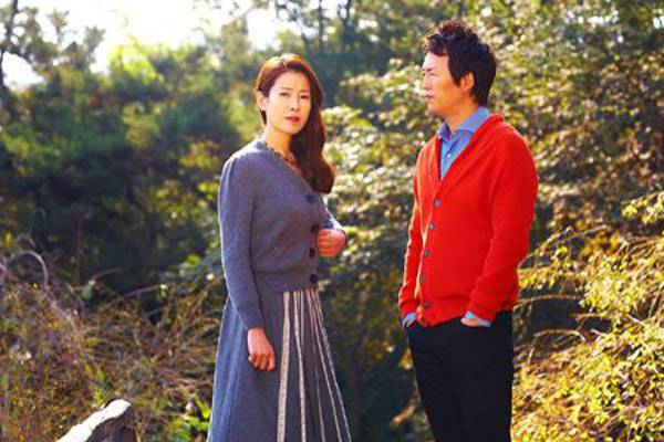 韩国女演员李泰兰百变造型魅力图片