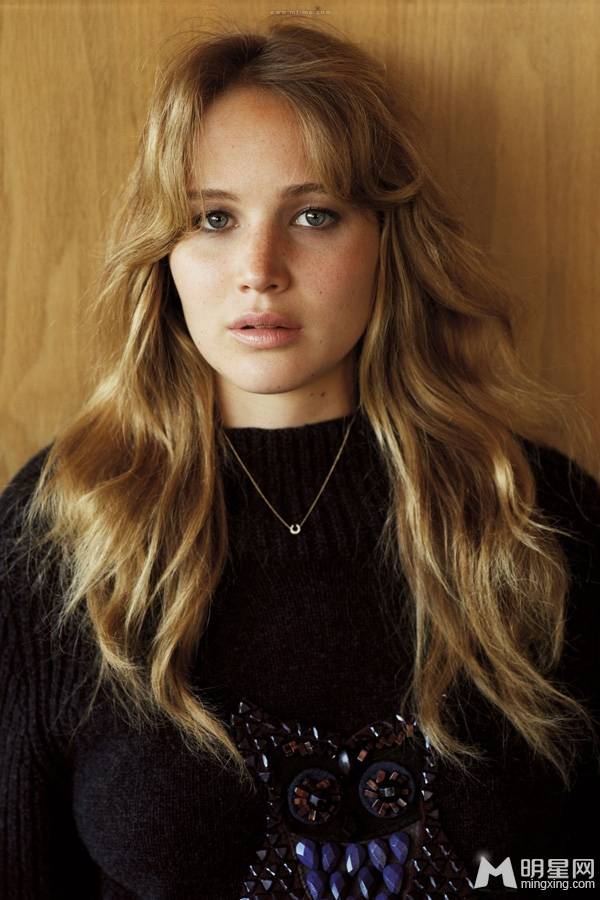 女神詹妮弗·劳伦斯冷魅时尚美照