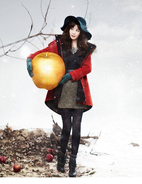 李多海冬日浪漫女神唯美纯白写真