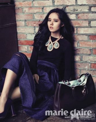 韩国女星韩佳人冷艳女王范十足