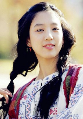 韩星郑丽媛温柔甜美写真照