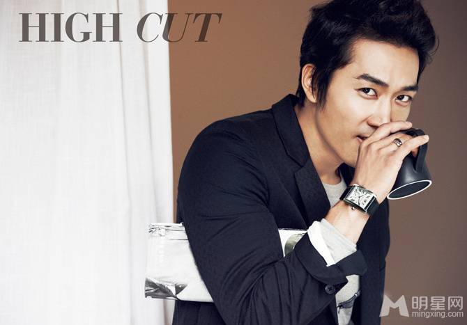 韩国男演员宋承宪帅气逼人写真照