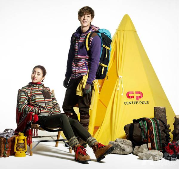 姜素拉金贤重携手代言冬季时尚服饰