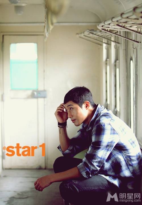 新一代男神金贤重型男魅力画报