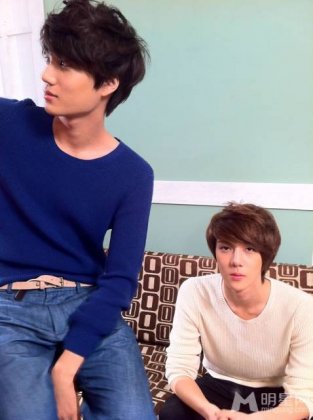 韩星吴世勋魅惑迷人画报