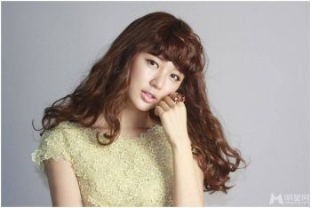 尹恩惠性感造型尽显魅力十足靓照