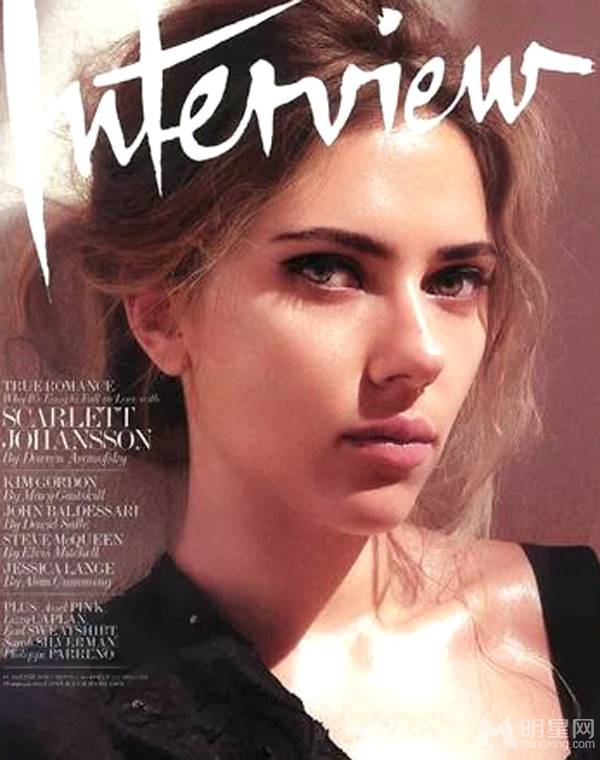 斯嘉丽·约翰逊尽展冷艳性感女神风范