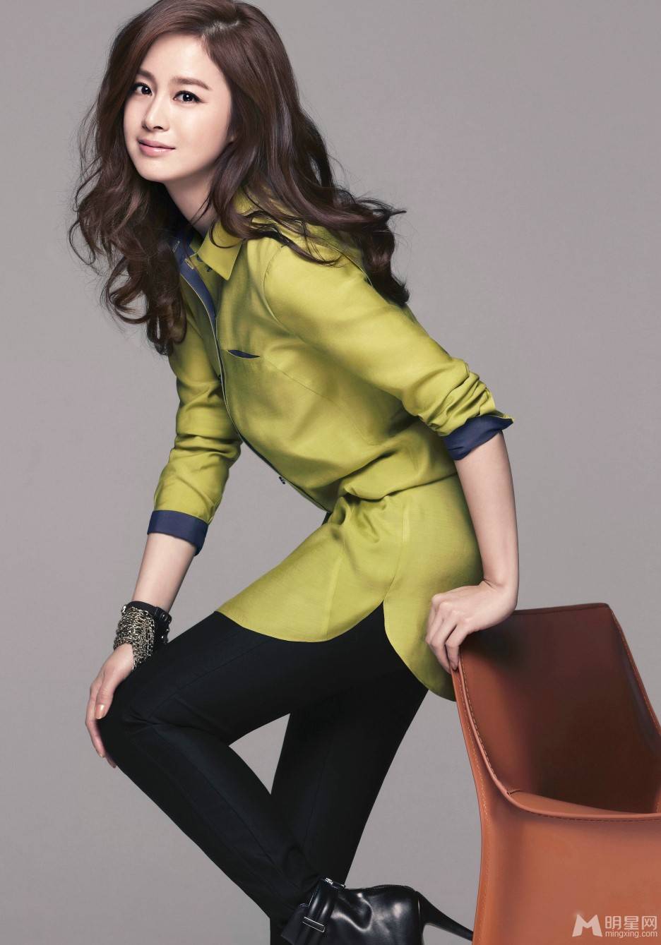 金泰熙时尚服饰装扮气质迷人