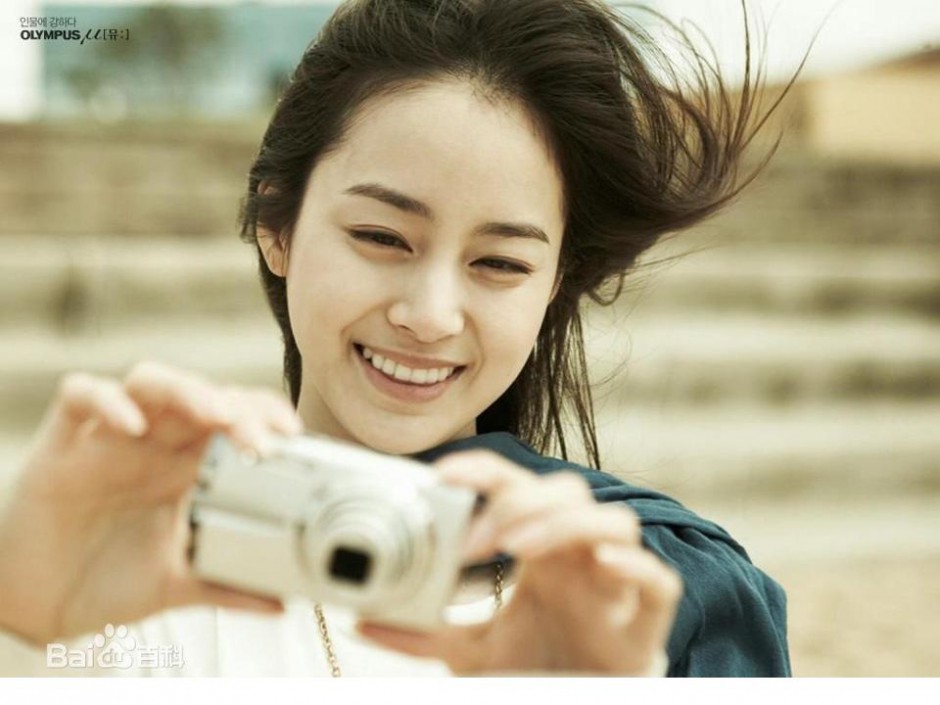 韩国美女金泰熙可爱俏皮写真照