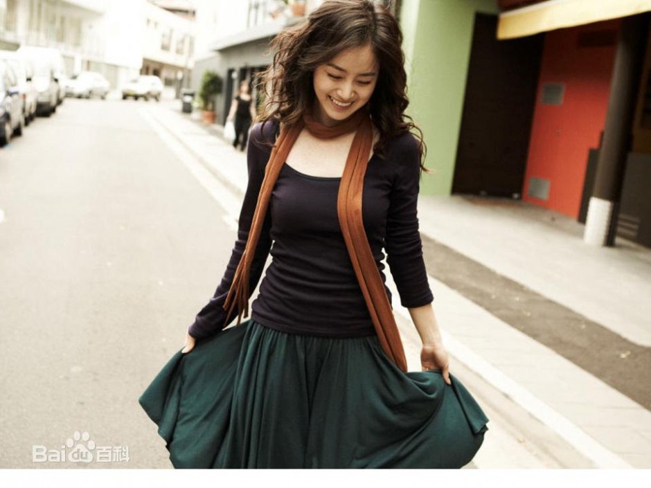 韩国美女金泰熙可爱俏皮写真照